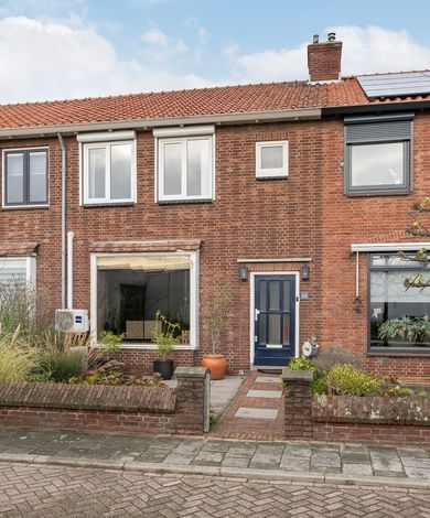 Emmastraat 46, Monster