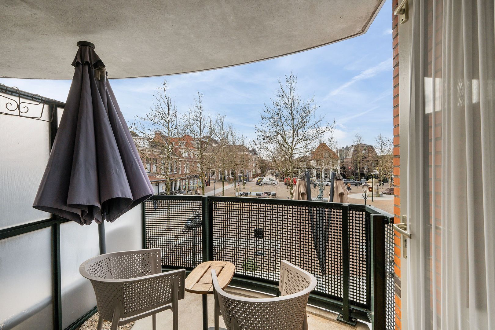 Marktplein 16, 's-Gravenzande foto-3