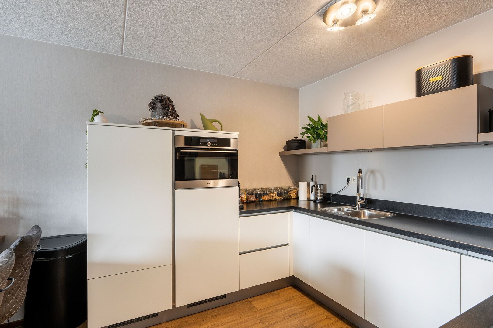 Marktplein 16, 's-Gravenzande foto-12