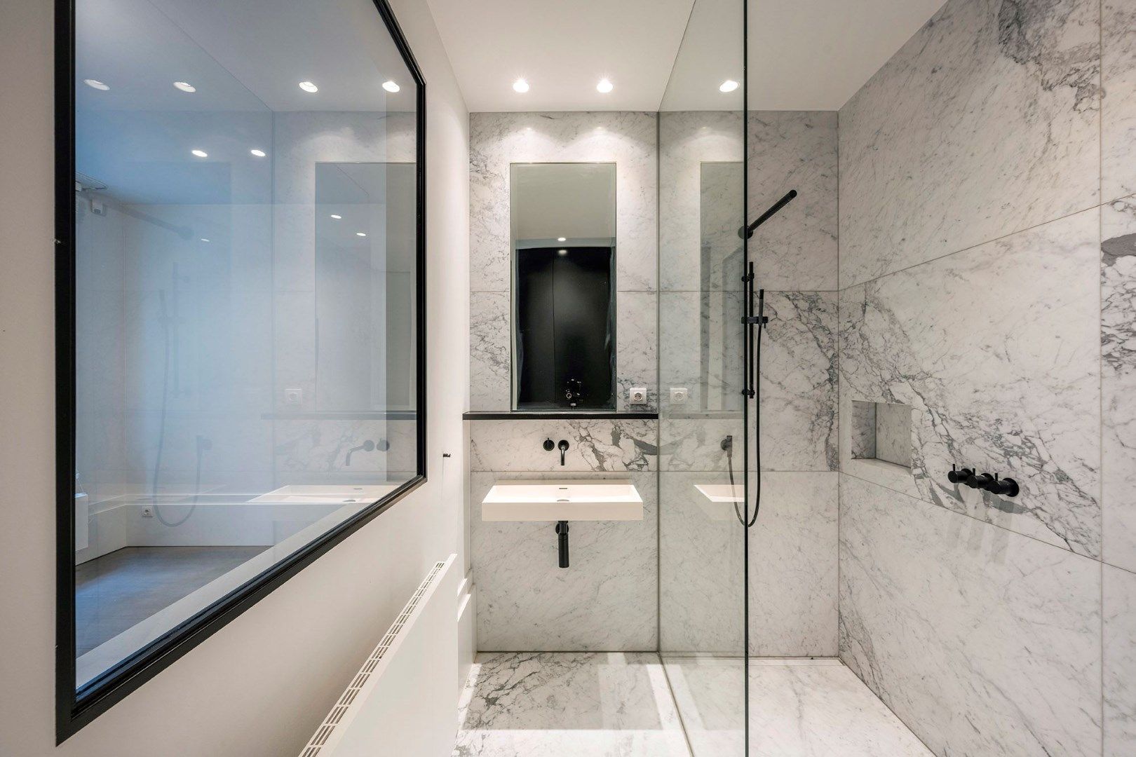 Steenbergen 2 a image 1