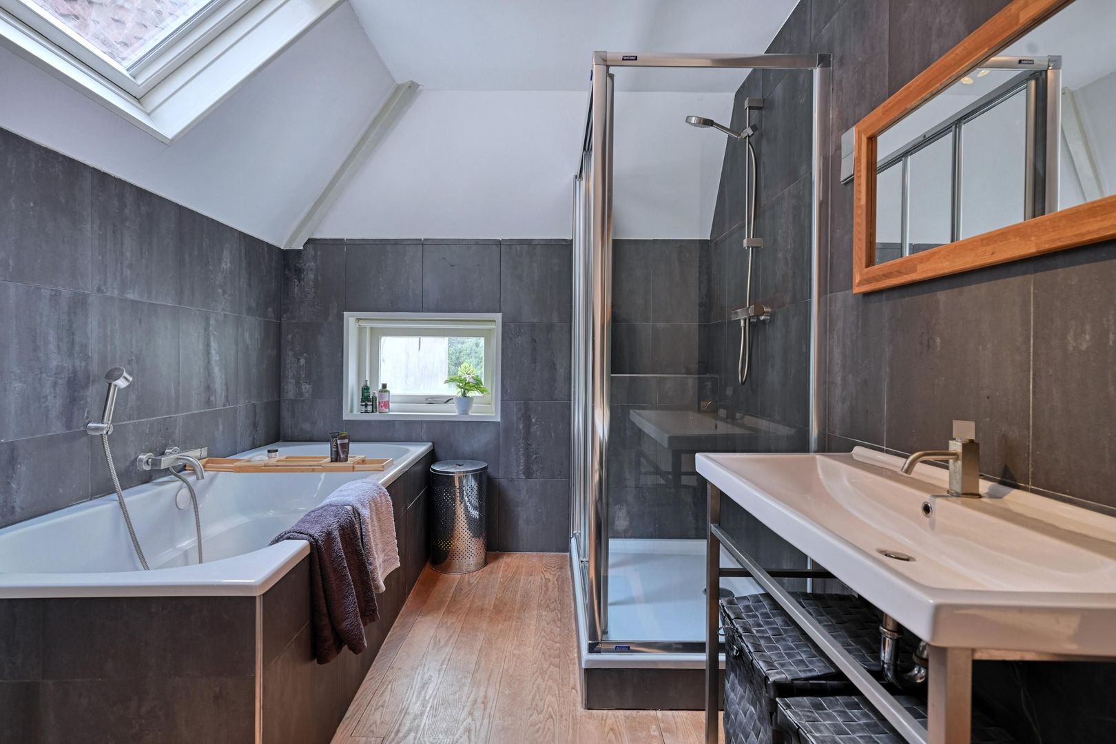 Hoge Gouwe 115 image 1