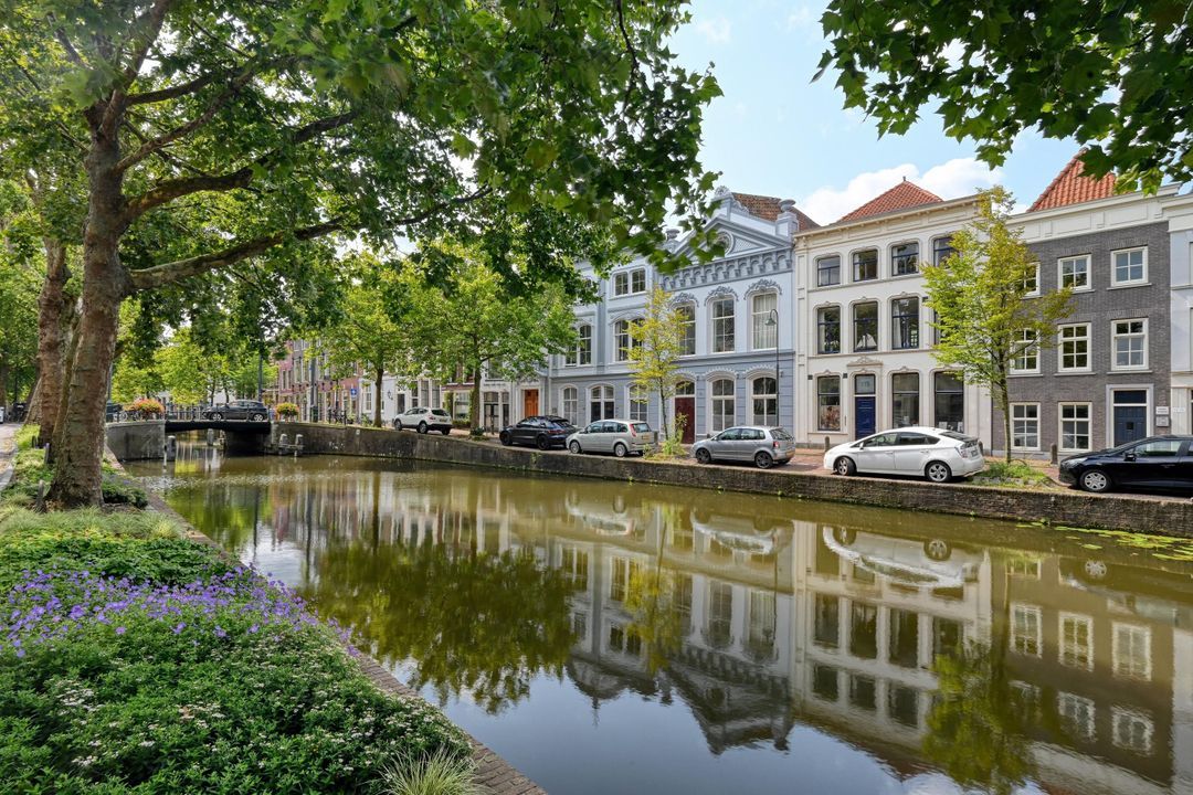Hoge Gouwe 115, Gouda