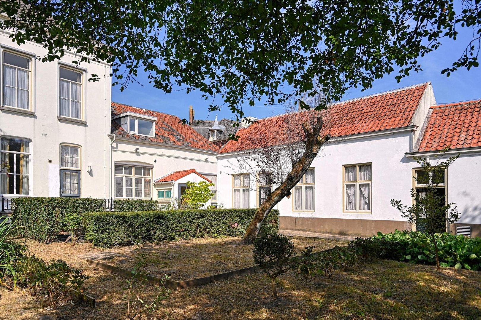 Markt 84 image 1