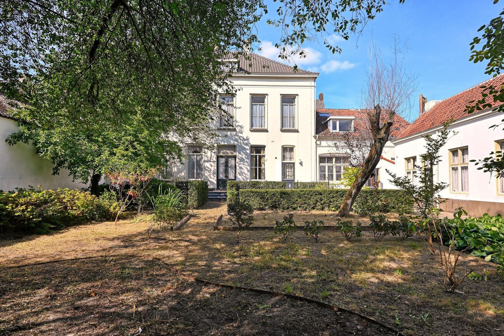 Markt 84 image 1