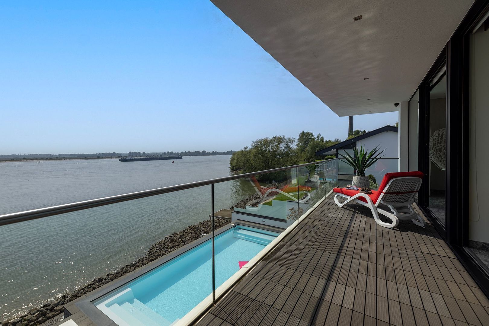 Gaalwaard 12 image 1