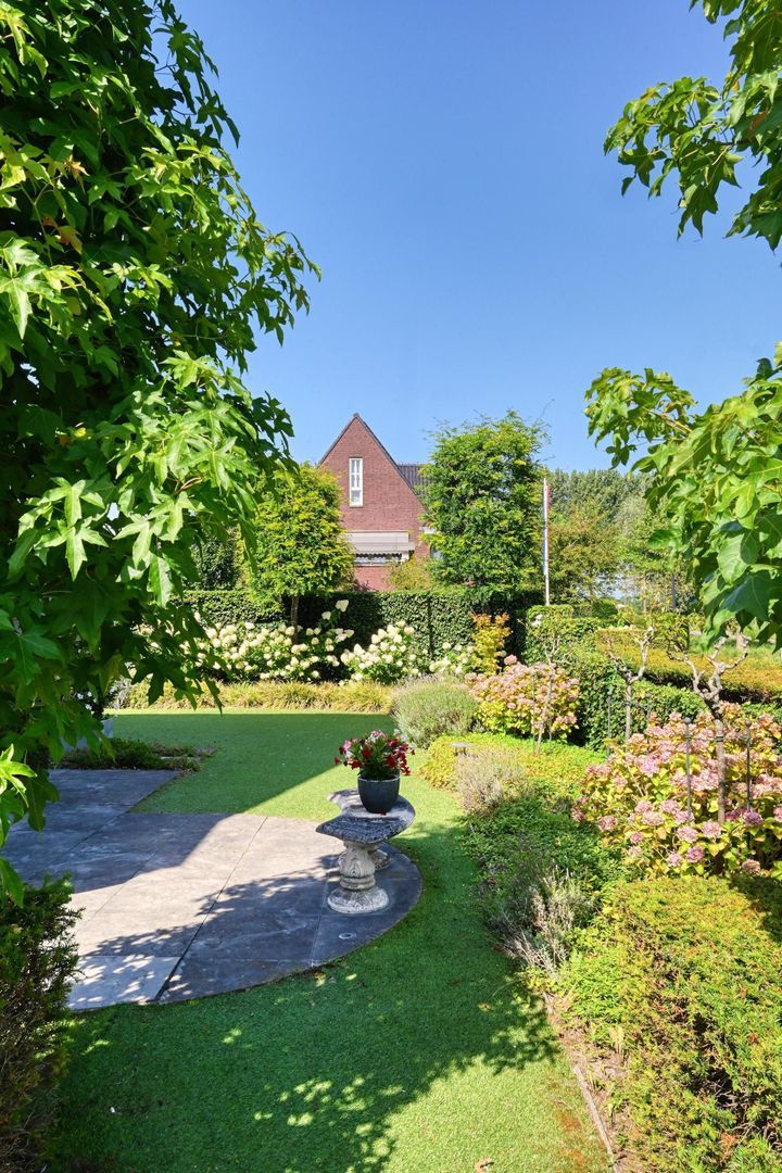 Windsorhof 3 image 1