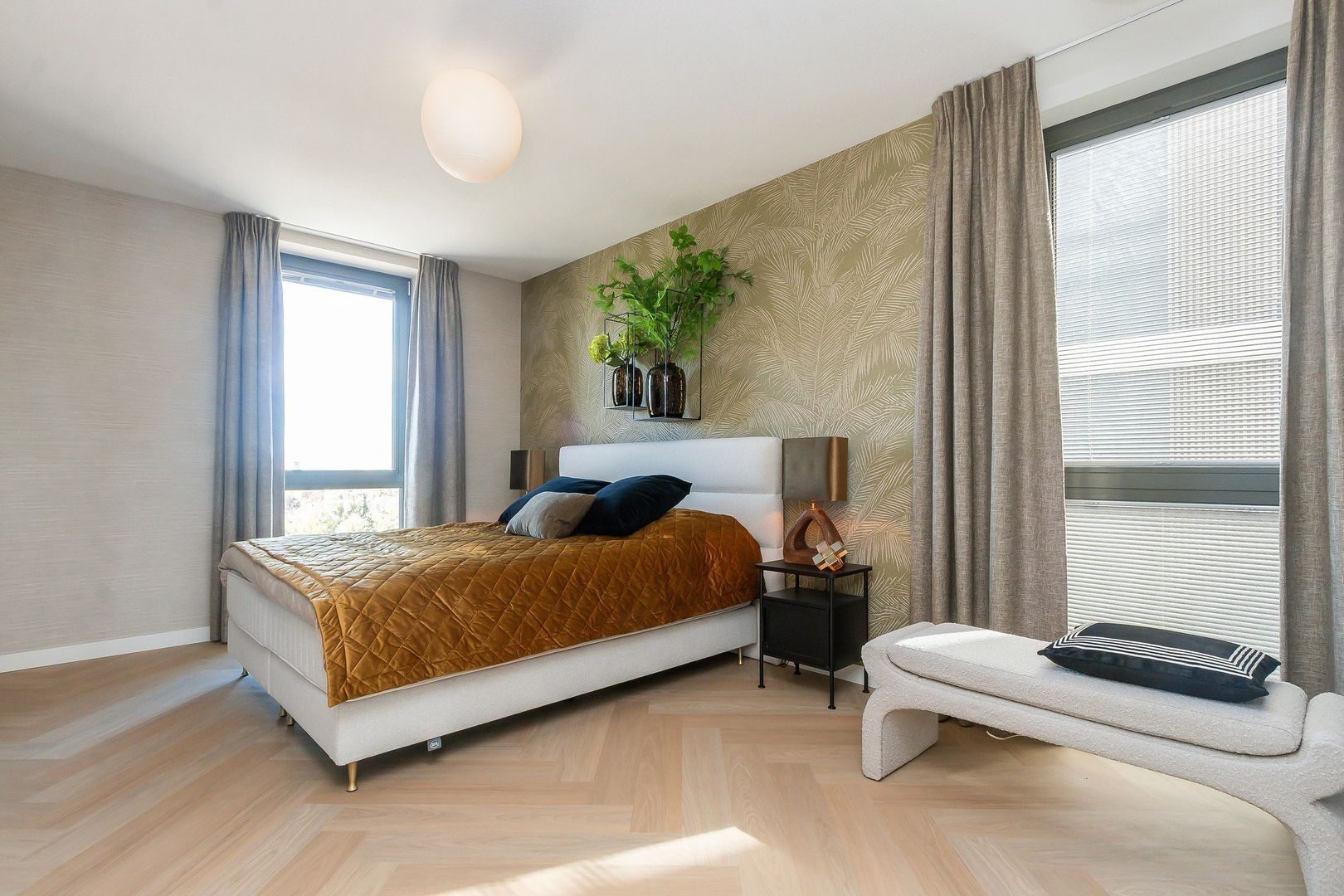 Euryzakade 516 image 1