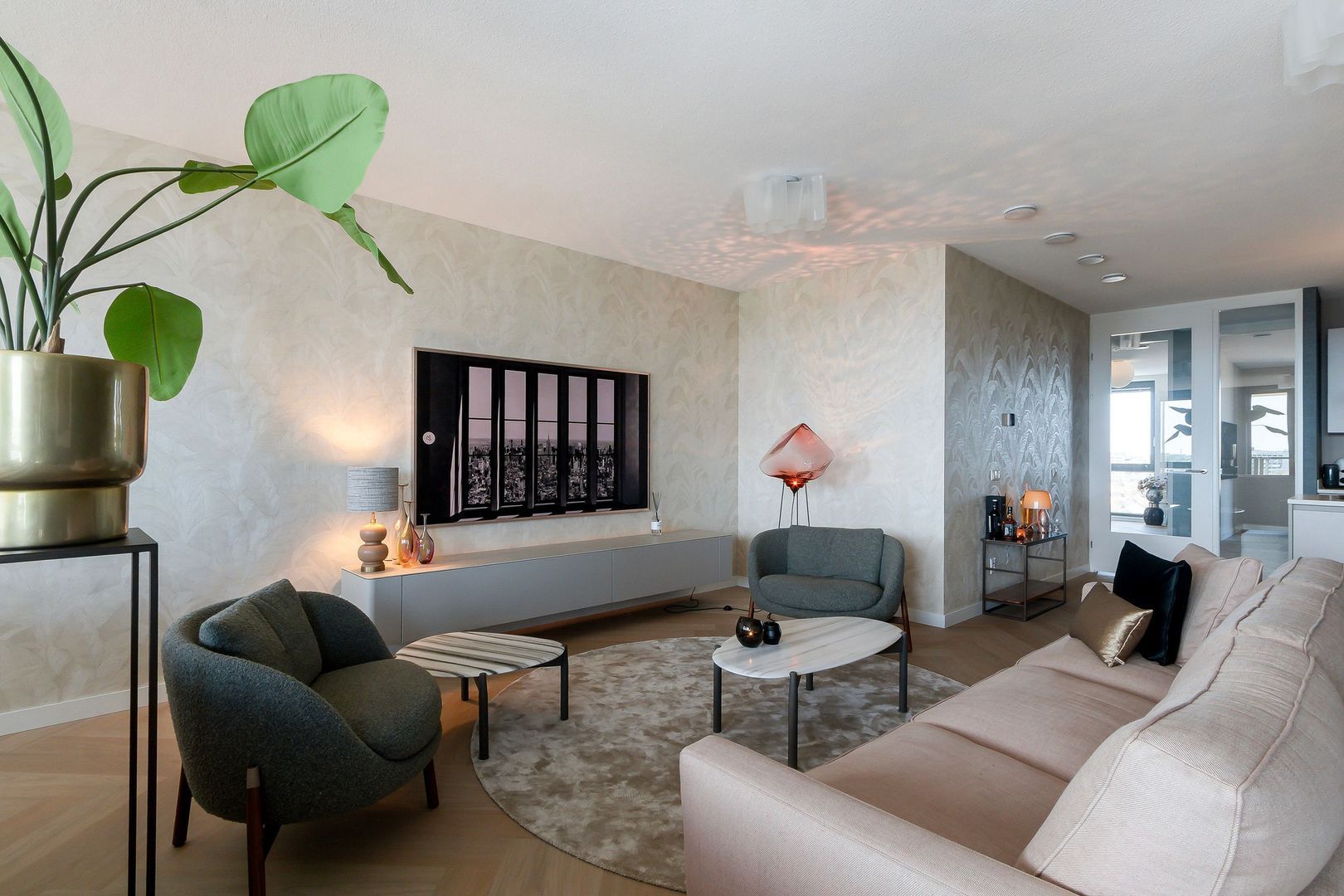 Euryzakade 516 image 1