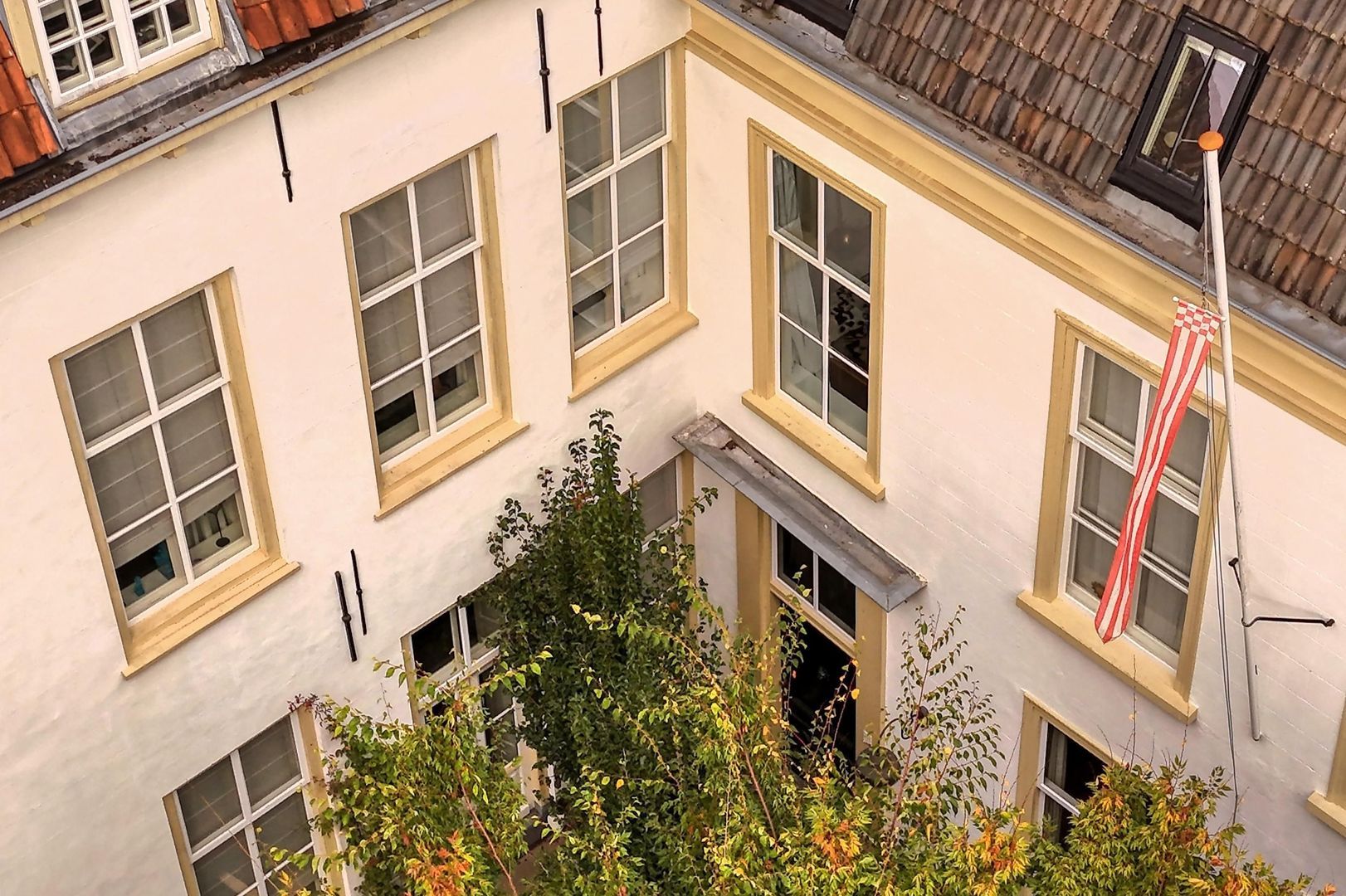 Kapucijnenhof 2 image 1