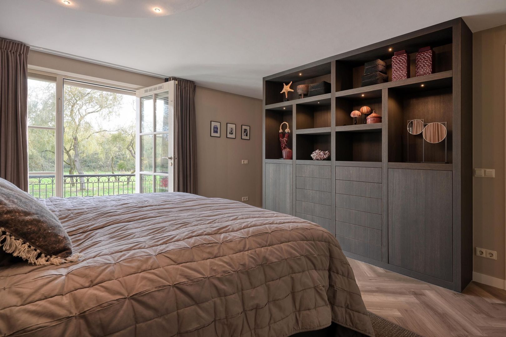 Hofje van Staats 15 image 1