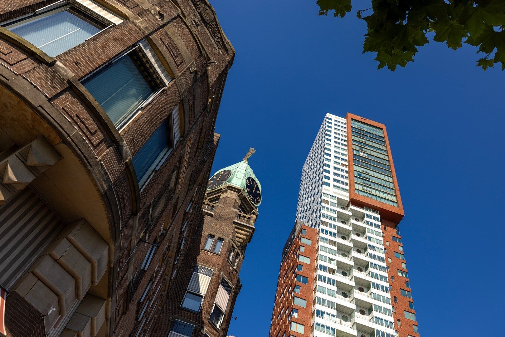 Landverhuizersplein 2 image 1