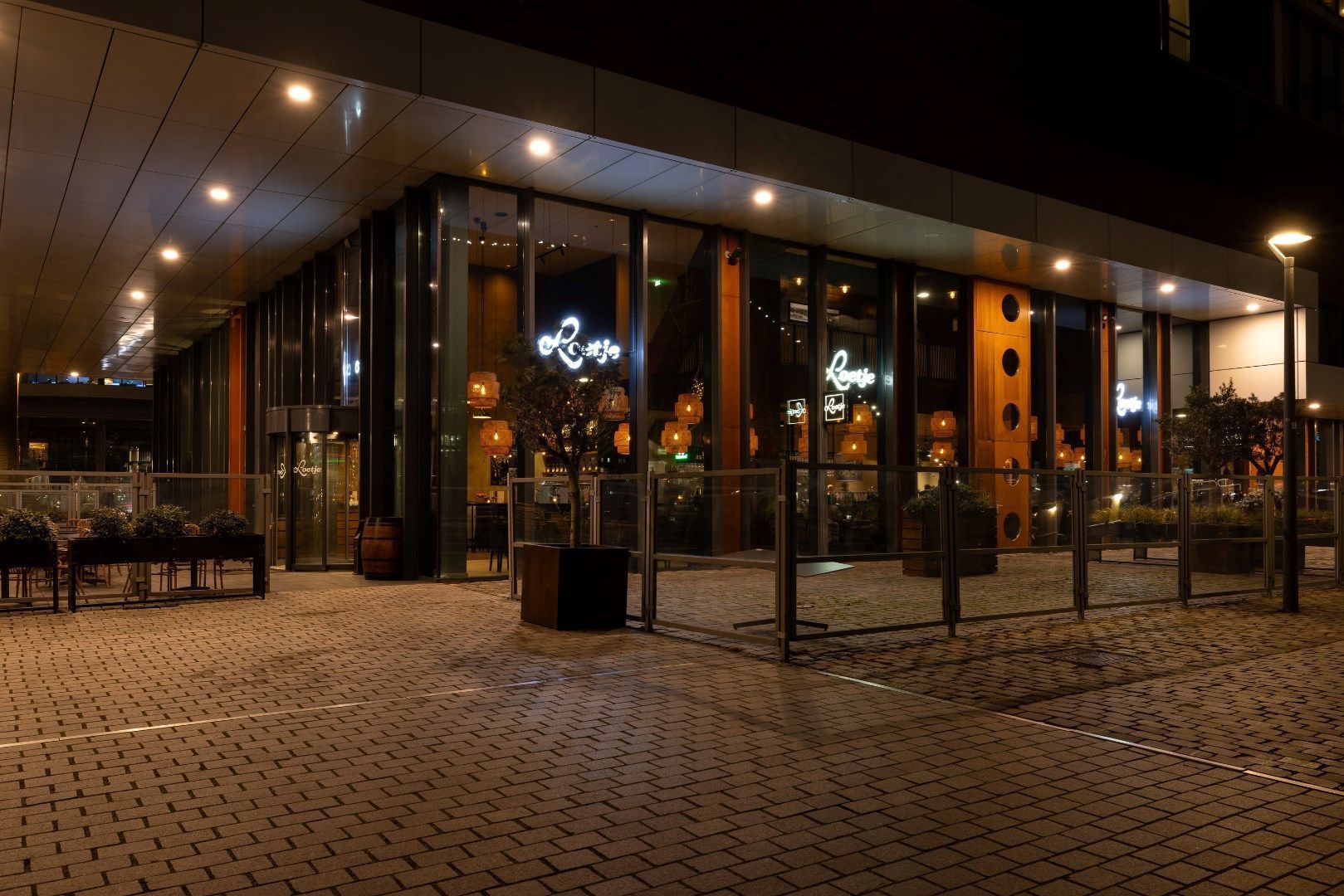 Landverhuizersplein 2 image 1