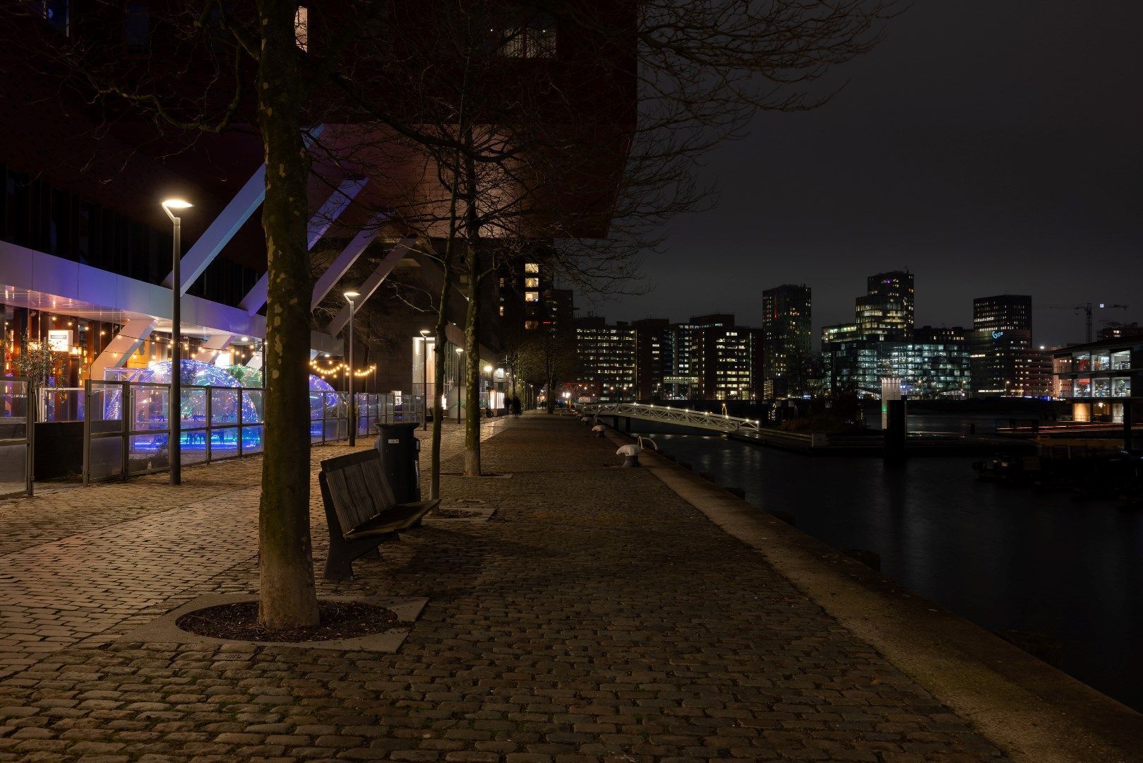 Landverhuizersplein 2 image 1