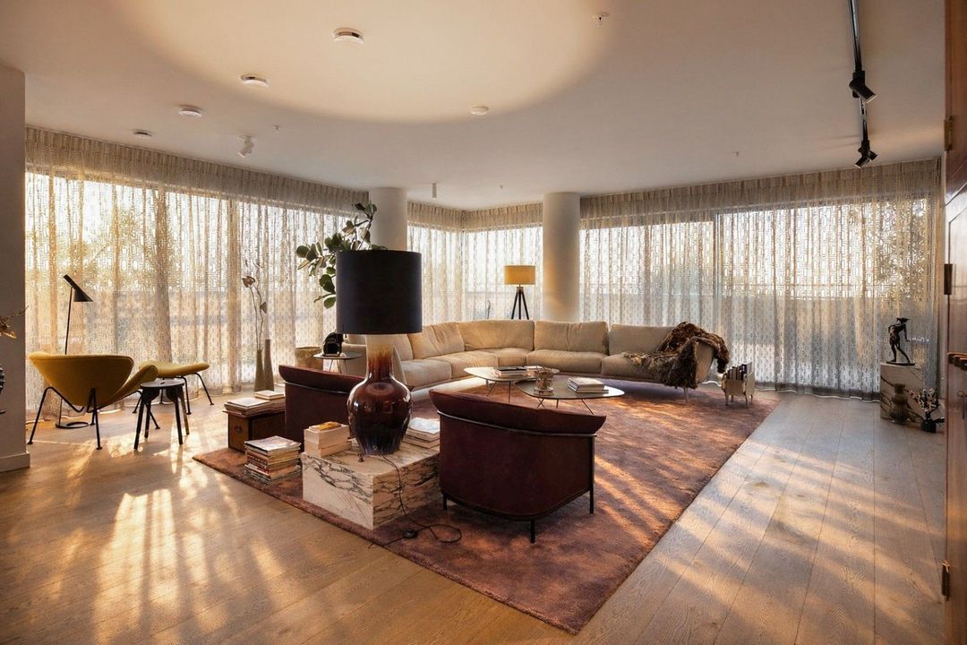 Baan 54 J image thumbs 1