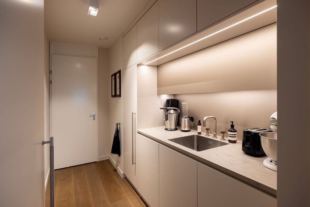 Baan 54 J image thumbs 1