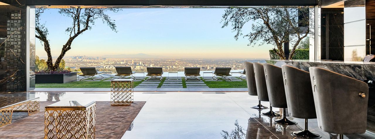 1200 Bel Air Road image thumbs 1