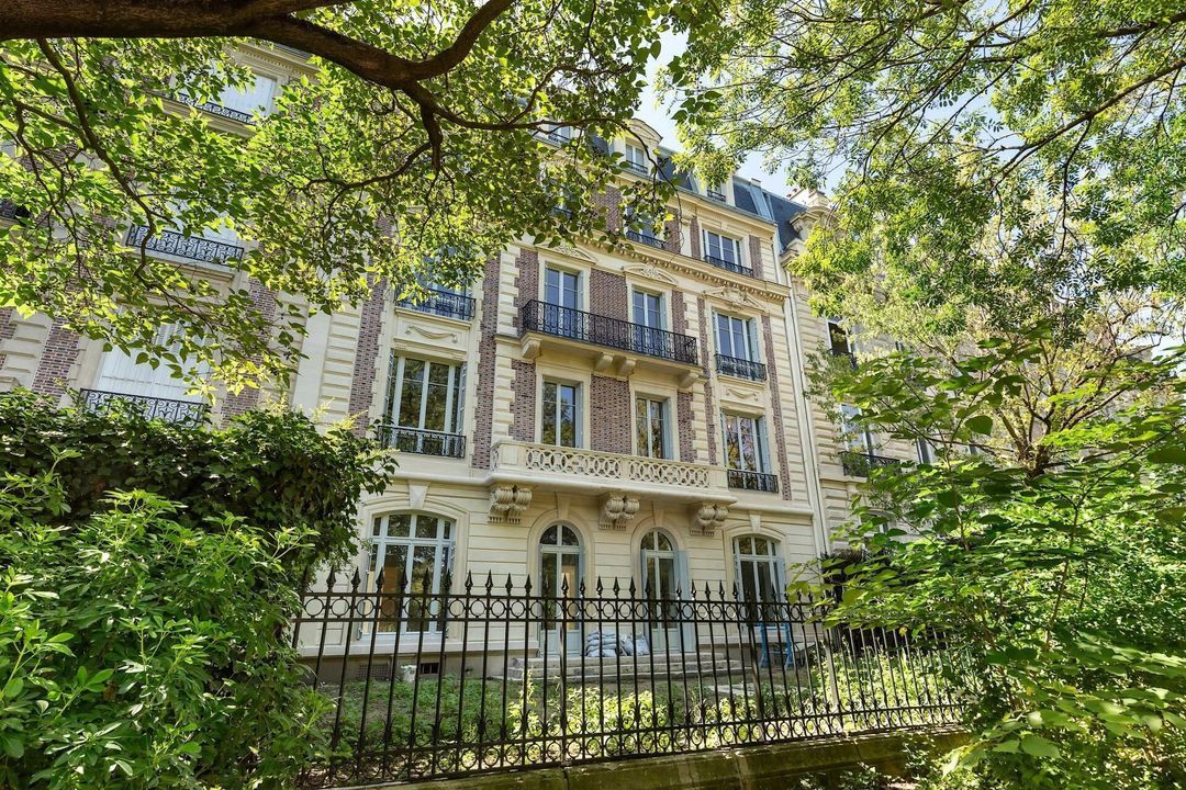 Paris 8th District image thumbs 1