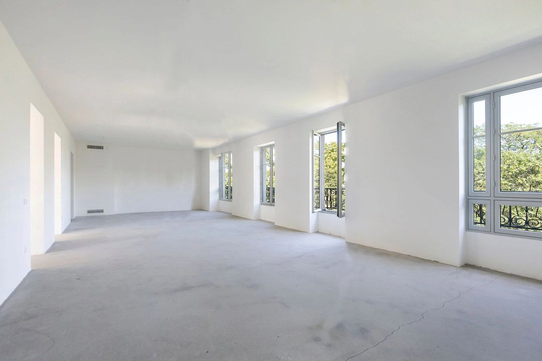 Paris 8th District image thumbs 1