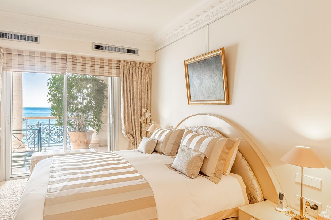 Seaside Plaza image thumbs 1