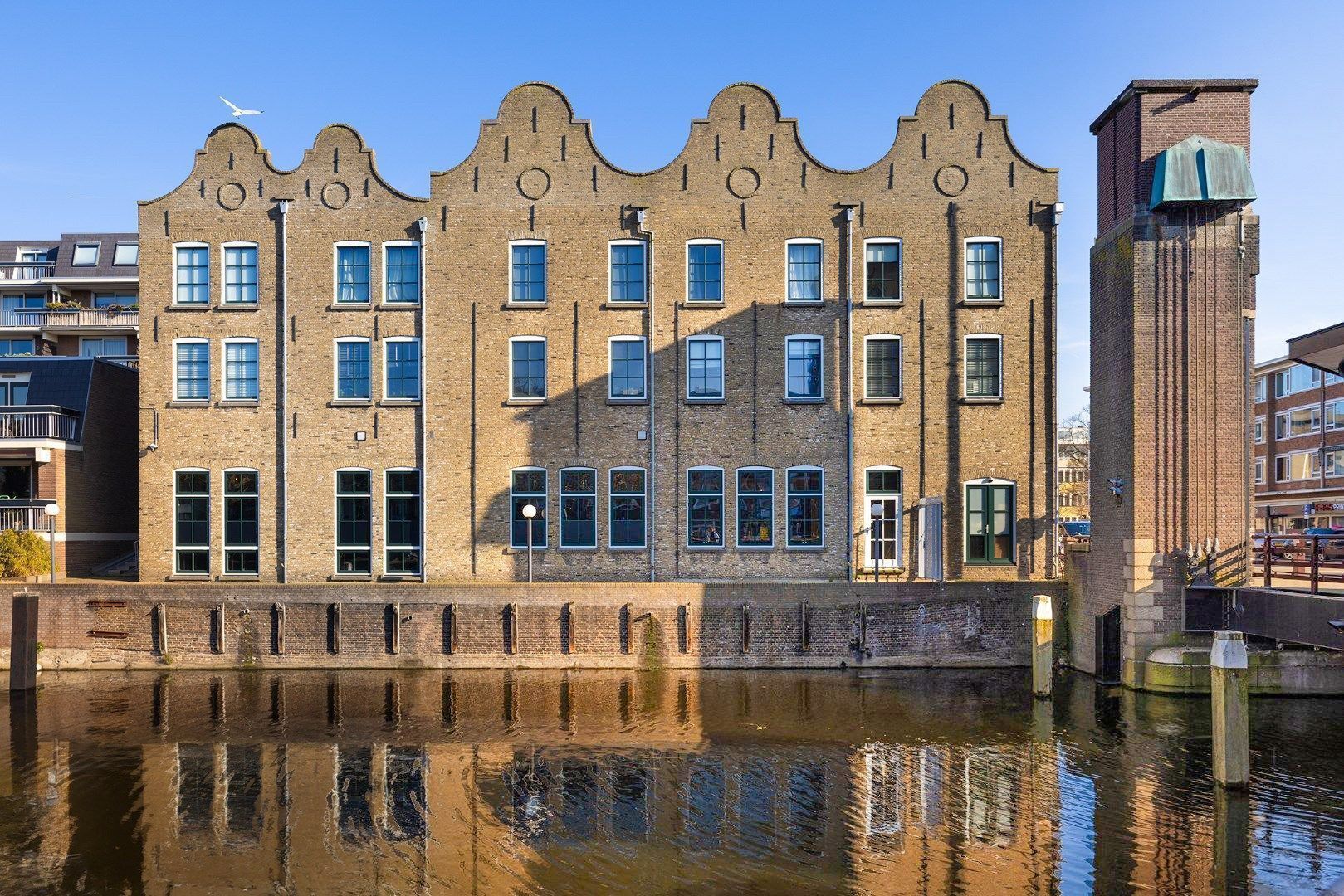 Oranjestraat 68 image 1