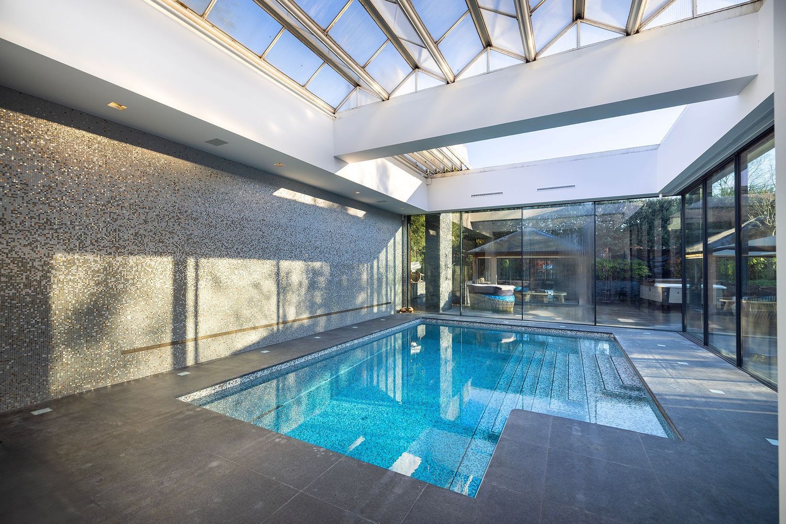 Larikslaan 1 image 1