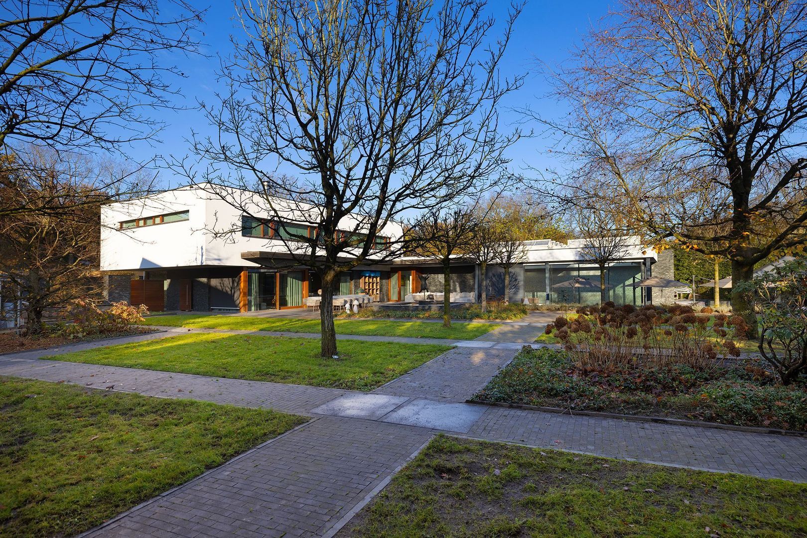 Larikslaan 1 image 1