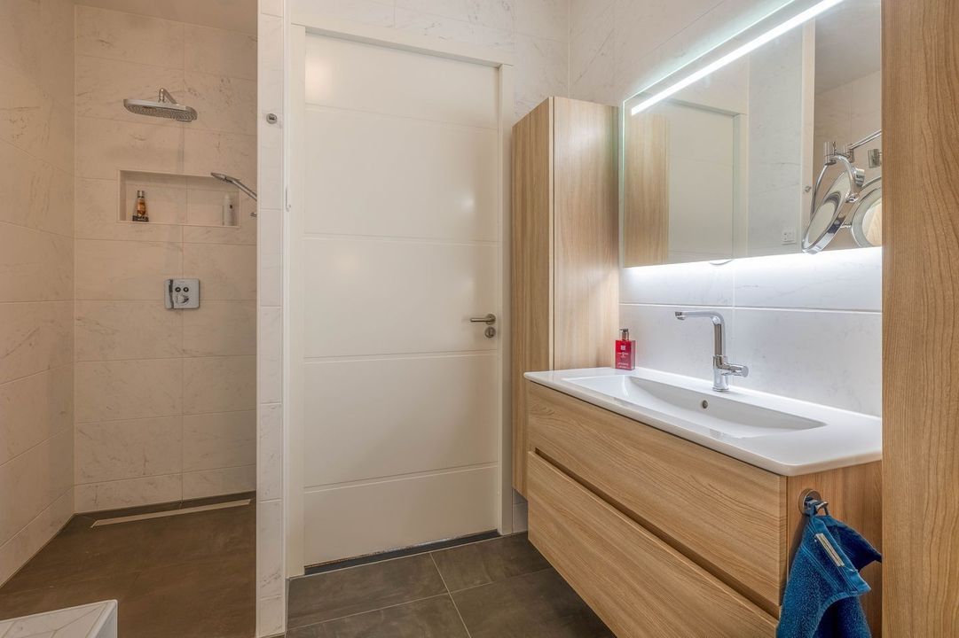 Rozet 45 image thumbs 1