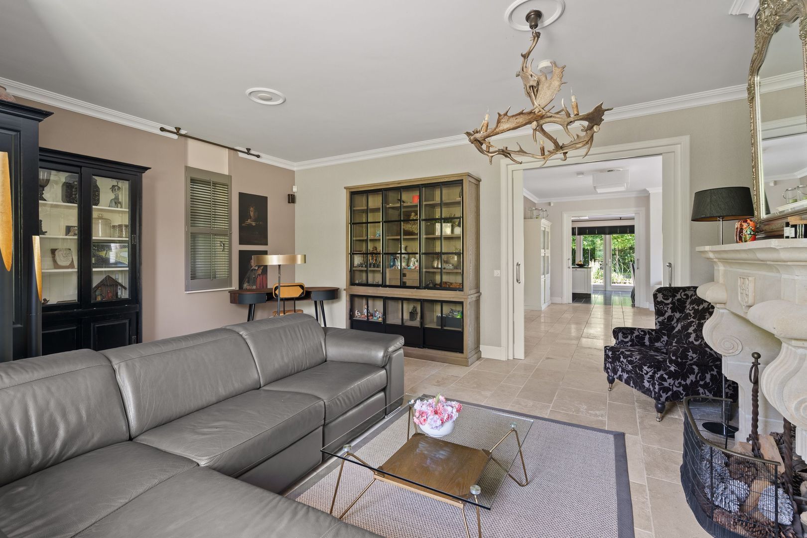 Windsorhof 3 image 1