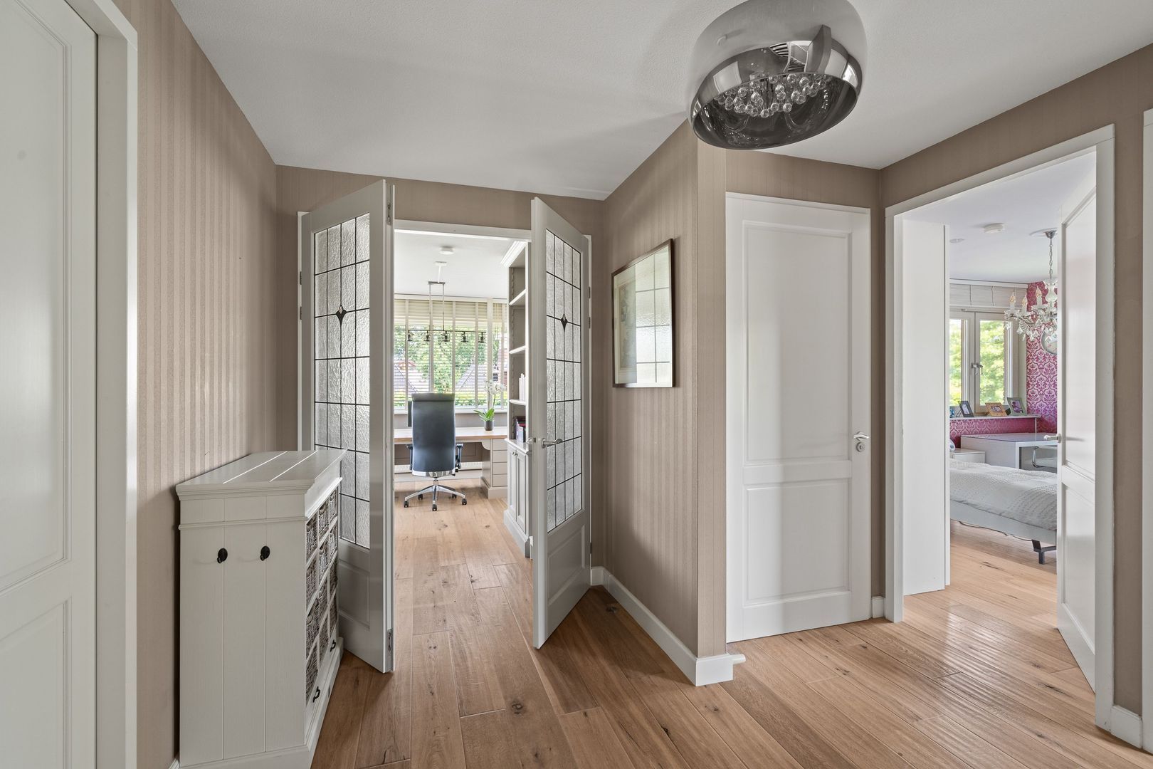 Windsorhof 3 image 1