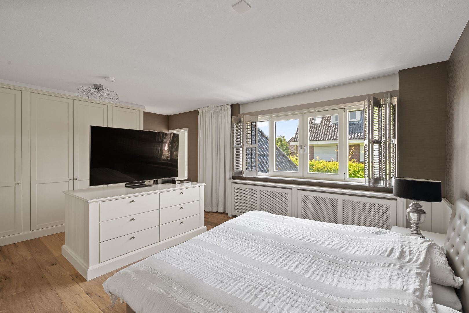 Windsorhof 3 image 1