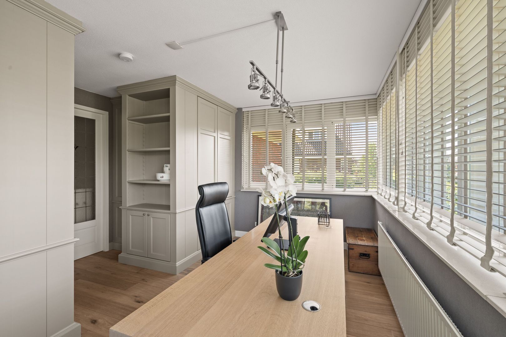 Windsorhof 3 image 1