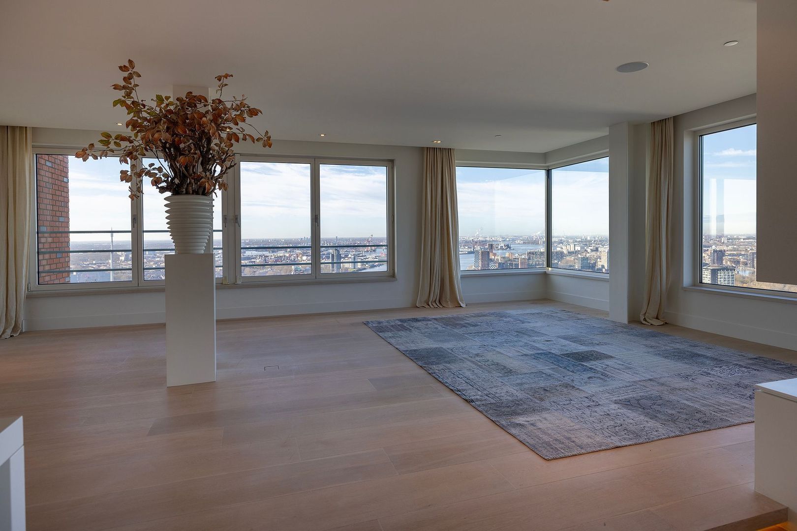 Landverhuizersplein 146 image 1