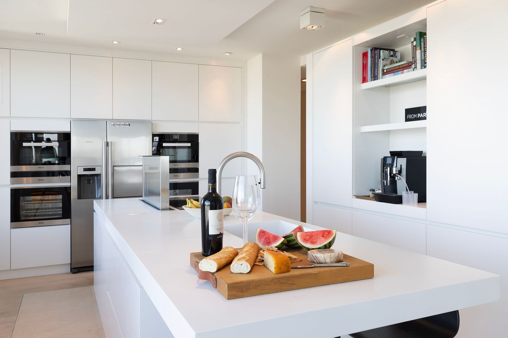 Landverhuizersplein 146 image 1