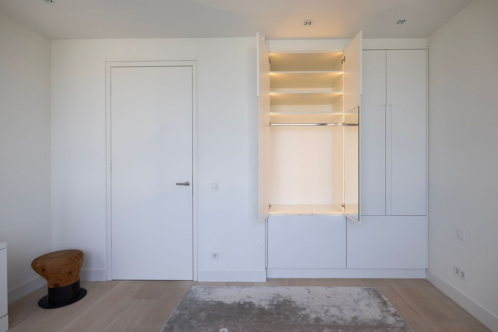 Landverhuizersplein 146 image 1