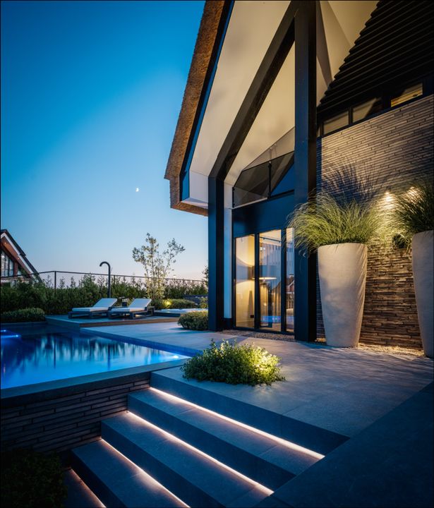 Waterfront 18 image thumbs 1