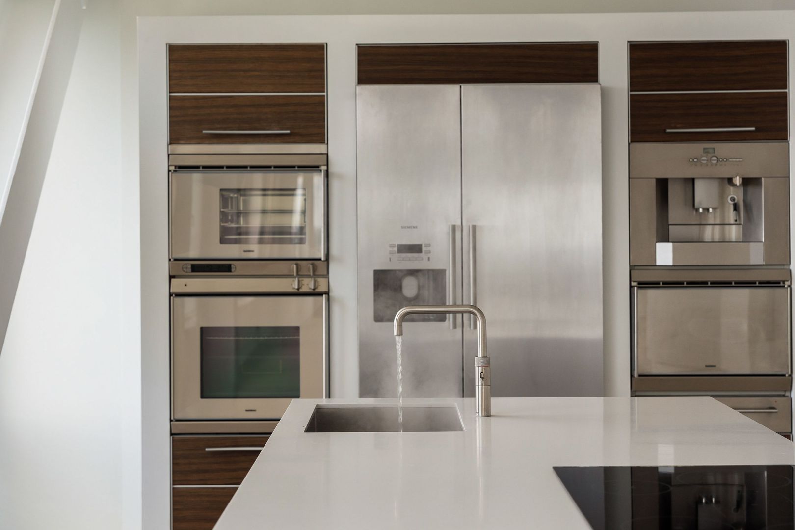 Landverhuizersplein 151 image 1