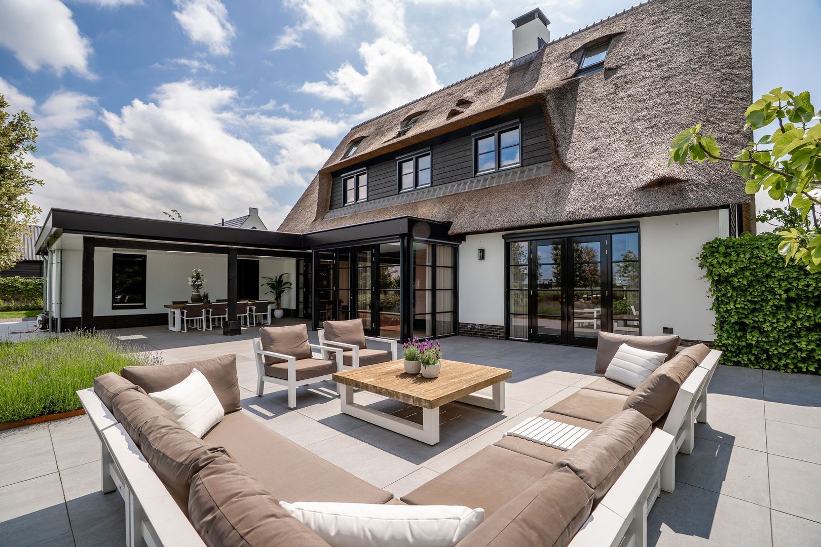 1e Kruisweg 17 B image 1