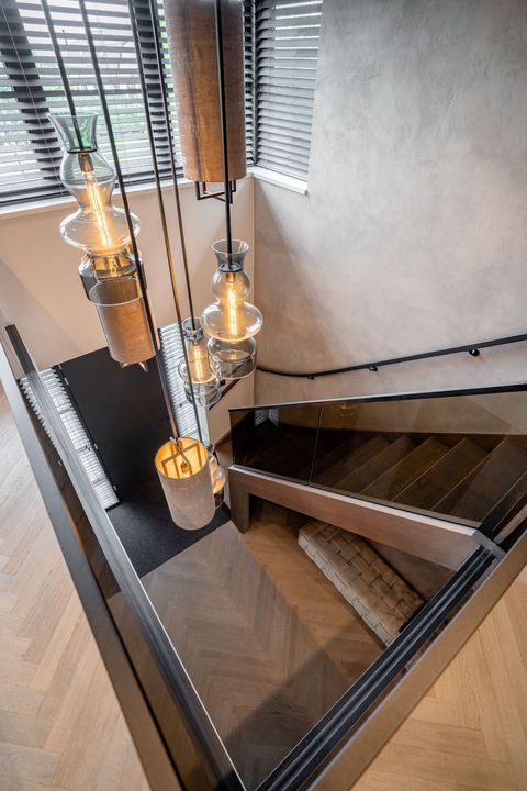 1e Kruisweg 17 B image thumbs 1