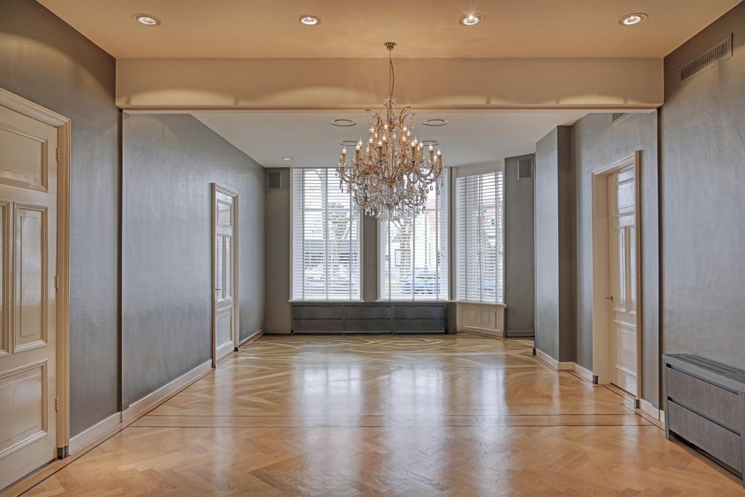 De Lind 22 image thumbs 1