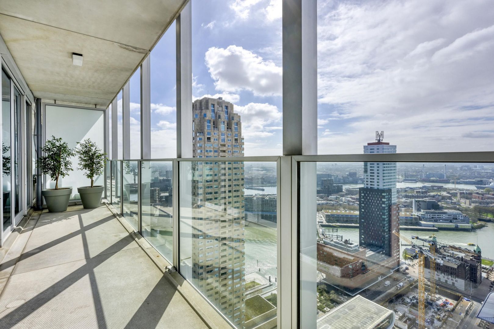 Wilhelminakade 601 image 1