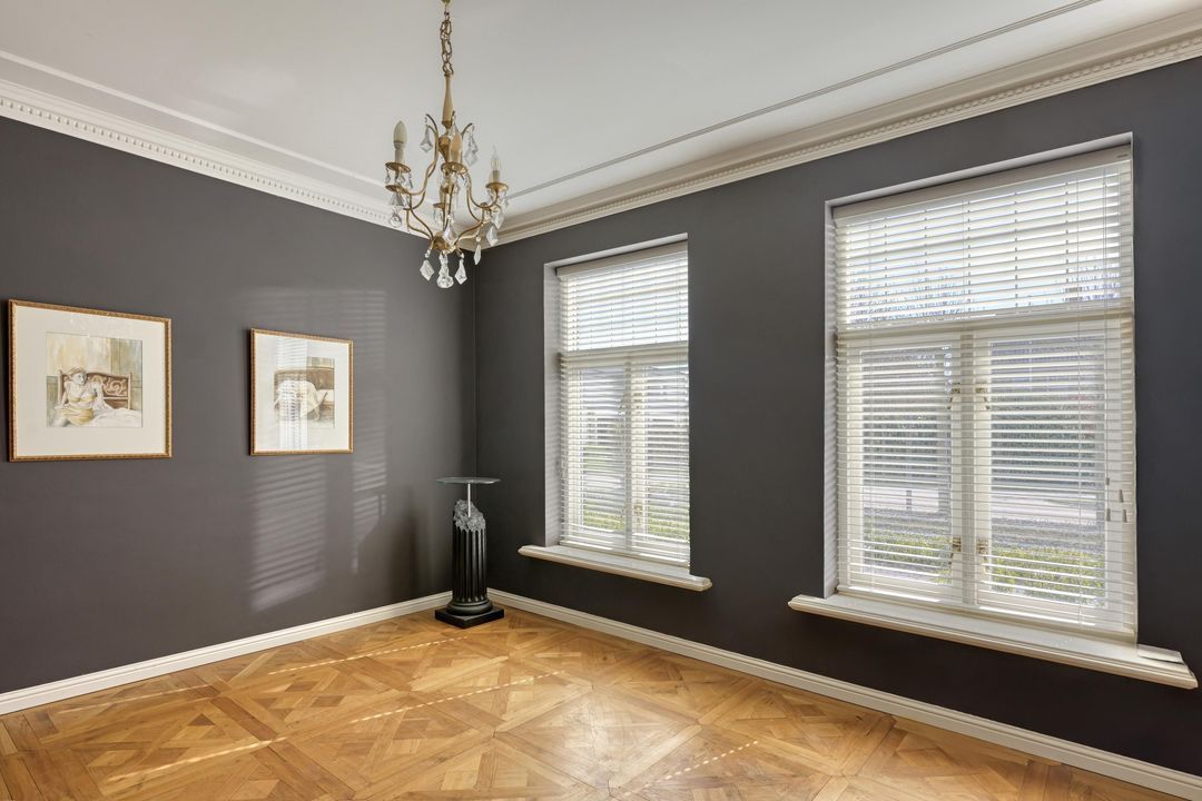 Steenhof 4 image thumbs 1