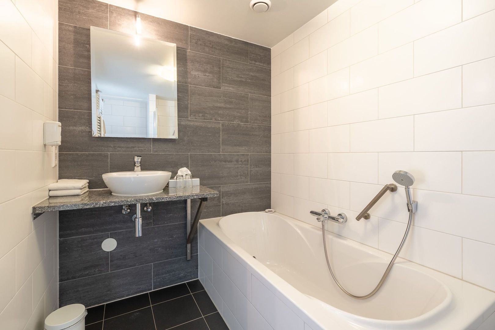 Googweg 1 image 1