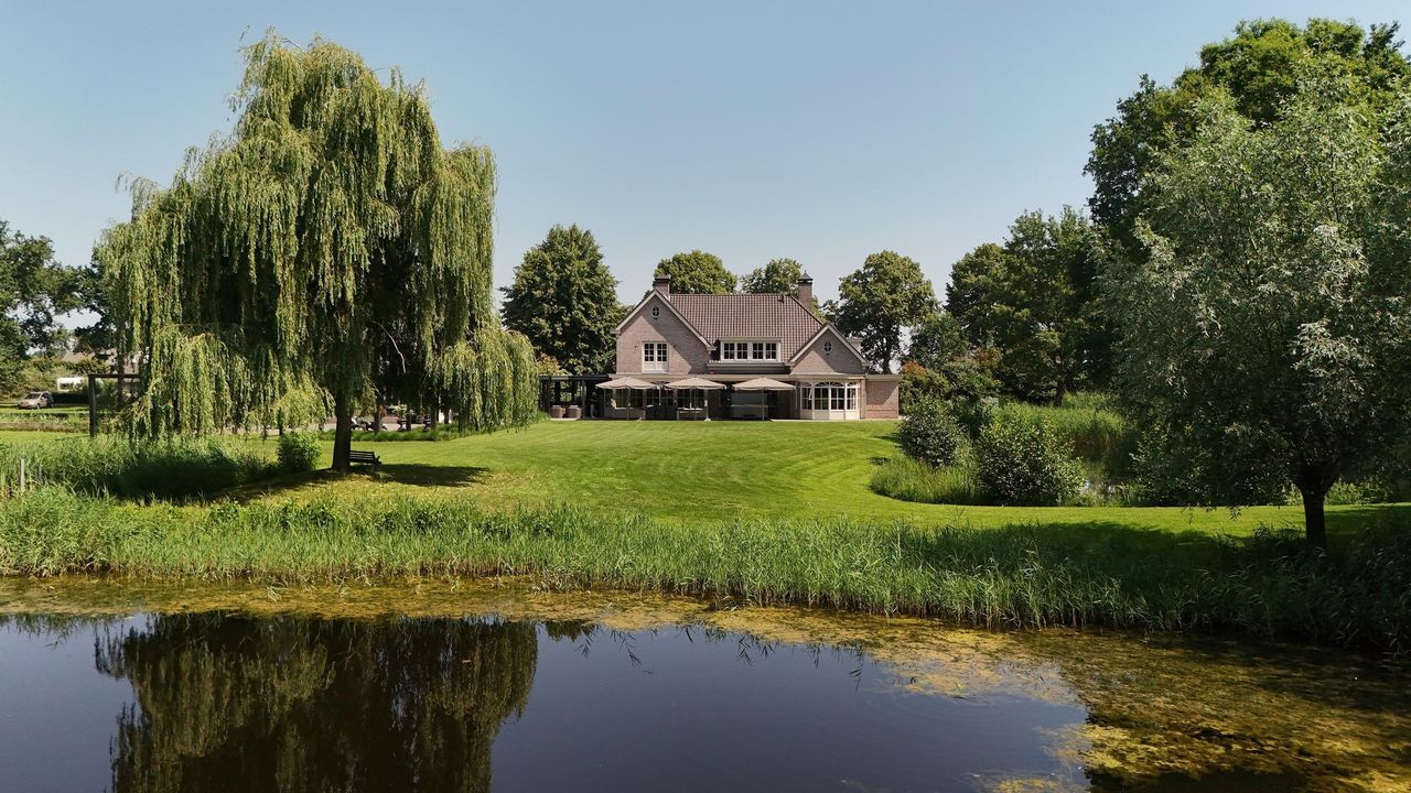 Papendijk 8, Nuland