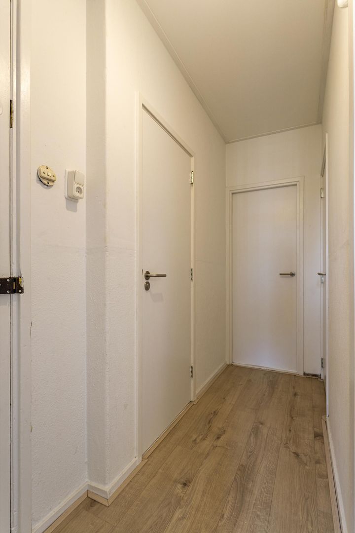 Troelstrastraat 18 D image 1