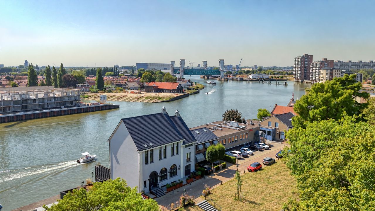 Dorpsstraat 38, Capelle Aan Den Ijssel