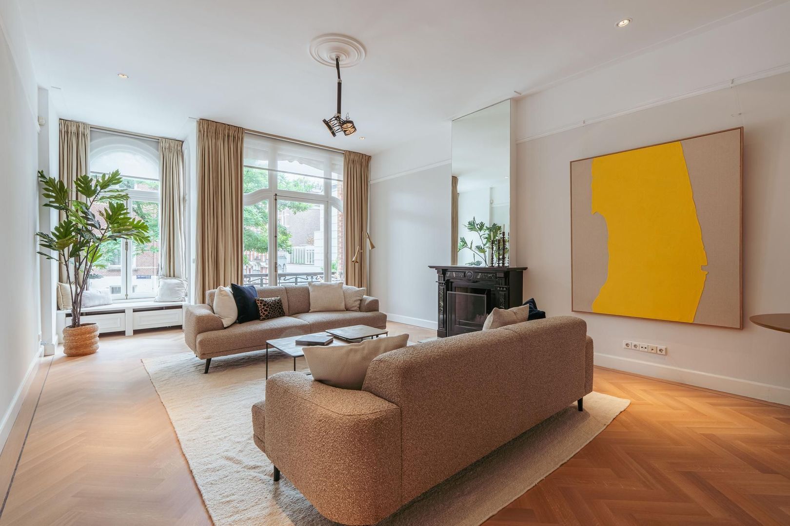 Van Breestraat 14