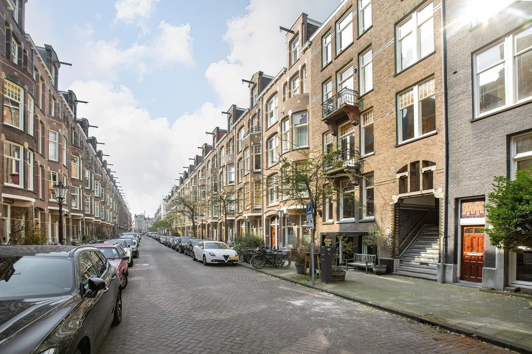 Valeriusstraat 240 H image thumbs 1