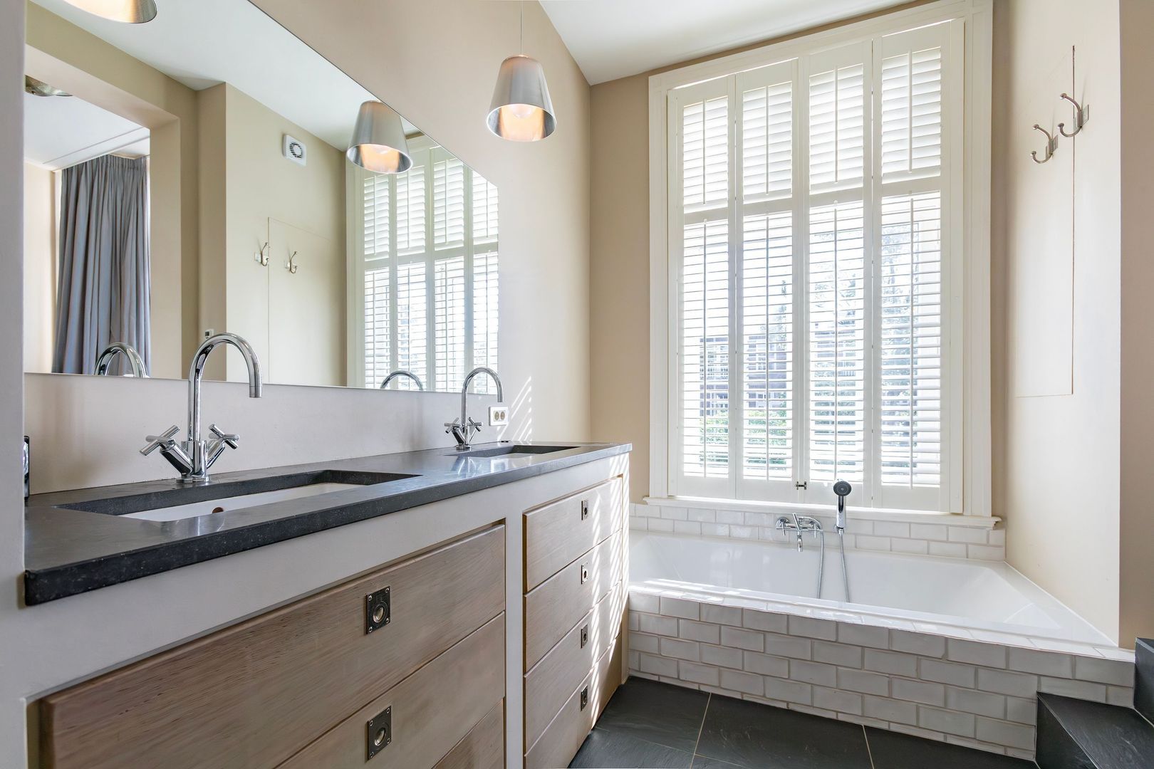 Oranje Nassaulaan 41 image 1