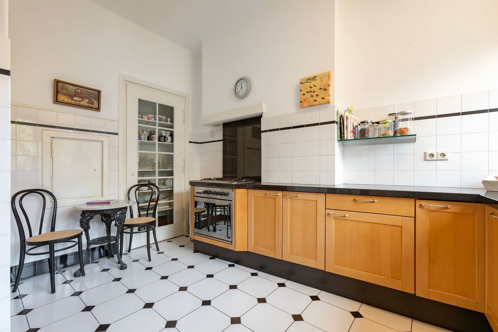 Emmastraat 32 K image 1