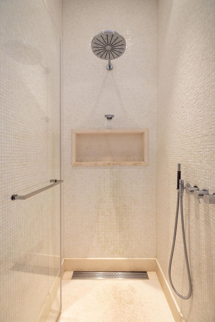 J.J. Viottastraat 46 image 1